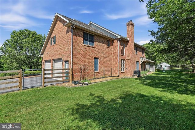 21615 RIDENOUR RD, Boonsboro, MD 21713