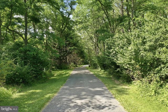 21615 RIDENOUR RD, Boonsboro, MD 21713