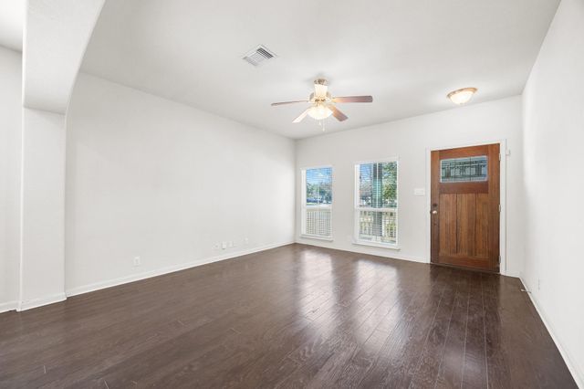 8601 Rock Pigeon DR, Austin, TX 78729