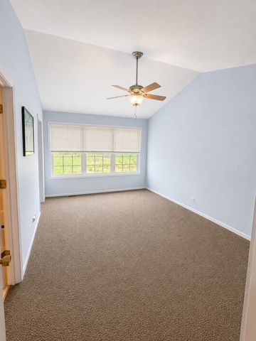 882 Nelli Court 109, Naperville, IL 60563