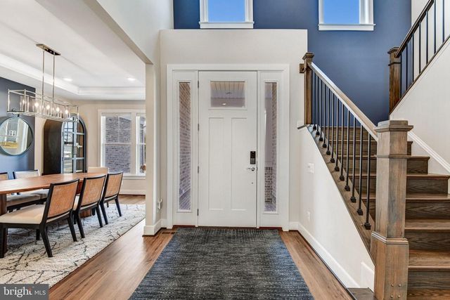 43199 DOGAN RIDGE PL, Centreville, VA 20120