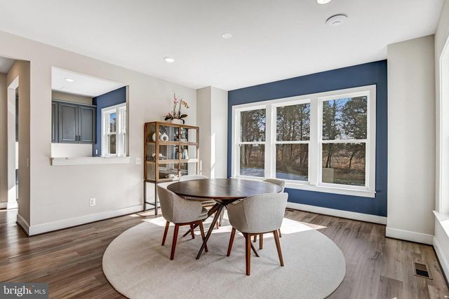 43199 DOGAN RIDGE PL, Centreville, VA 20120