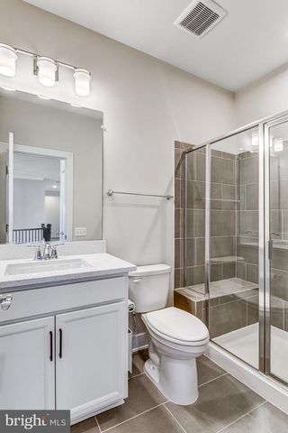 43199 DOGAN RIDGE PL, Centreville, VA 20120