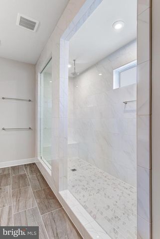 43199 DOGAN RIDGE PL, Centreville, VA 20120