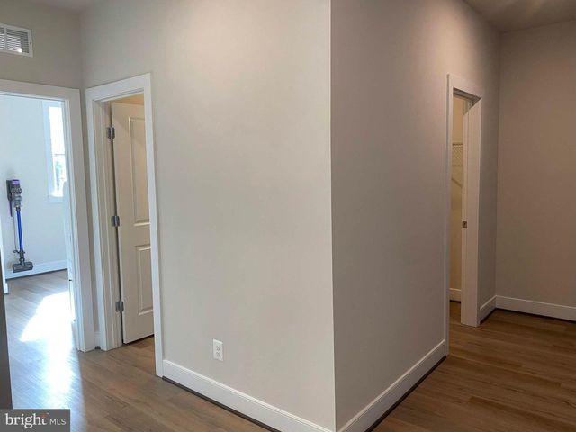 43199 DOGAN RIDGE PL, Centreville, VA 20120