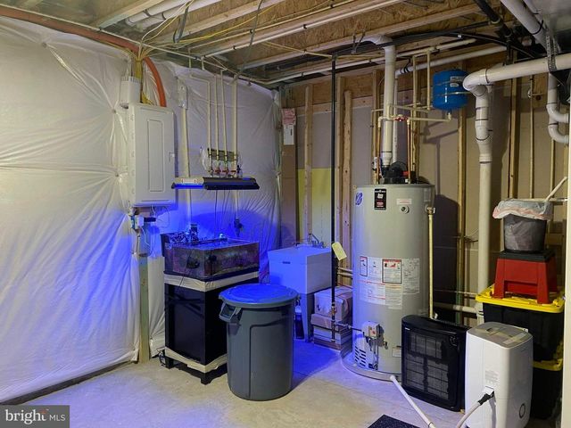 43199 DOGAN RIDGE PL, Centreville, VA 20120