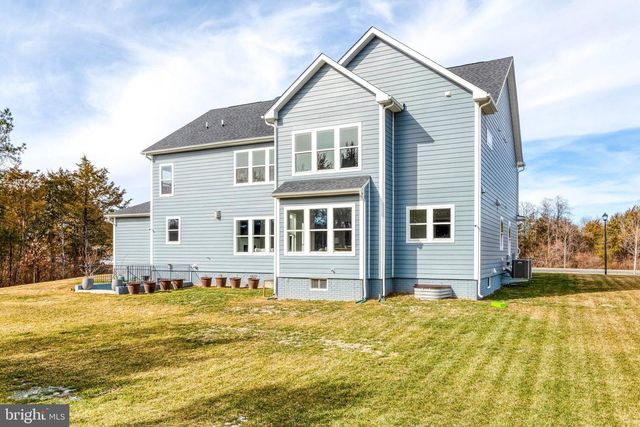 43199 DOGAN RIDGE PL, Centreville, VA 20120