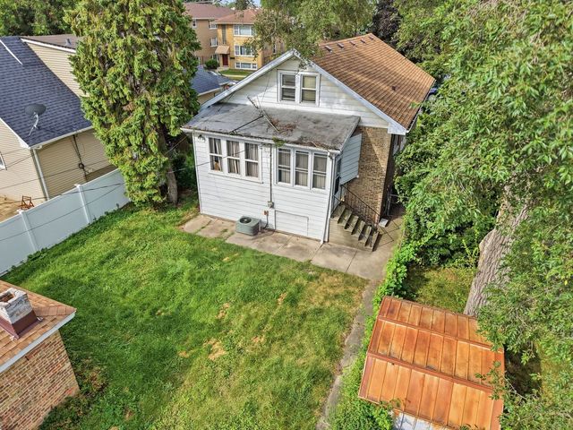 617 23rd Avenue, Bellwood, IL 60104