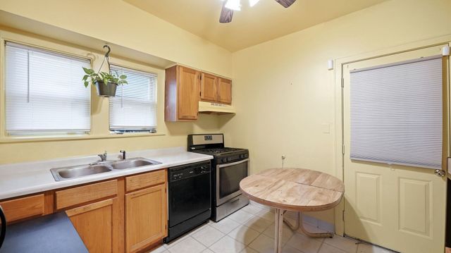 617 23rd Avenue, Bellwood, IL 60104