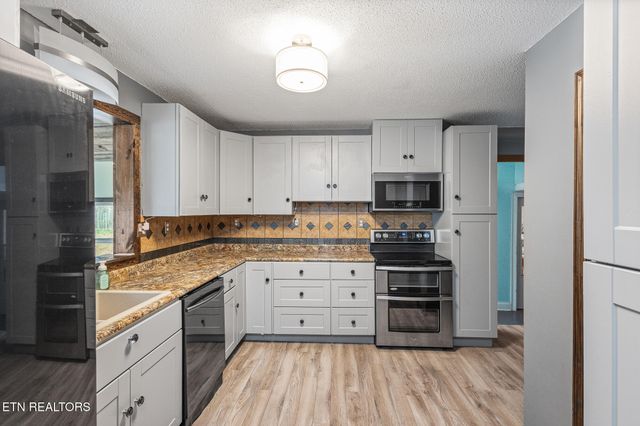 107 County Road 584, Englewood, TN 37329