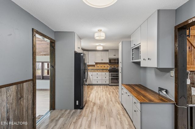 107 County Road 584, Englewood, TN 37329