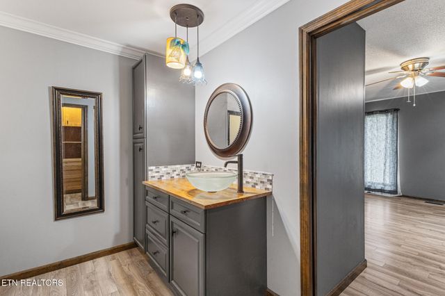 107 County Road 584, Englewood, TN 37329