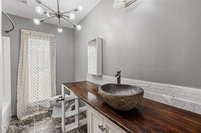 107 County Road 584, Englewood, TN 37329