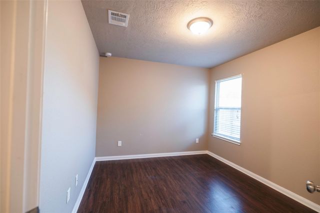 1909 Maize Court, Brenham, TX 77833