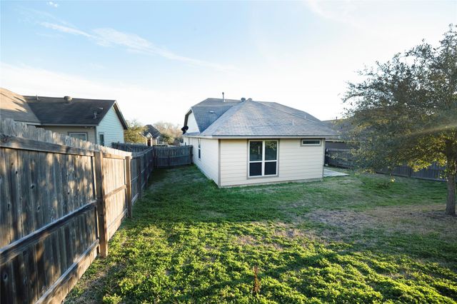 1909 Maize Court, Brenham, TX 77833