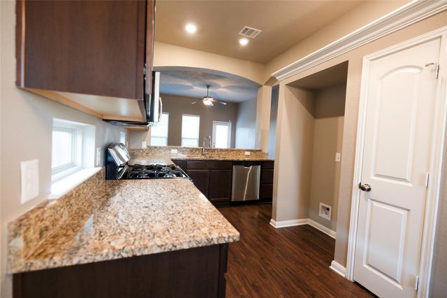 1909 Maize Court, Brenham, TX 77833