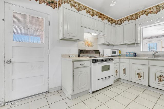 5013 Flower Drive, El Paso, TX 79905