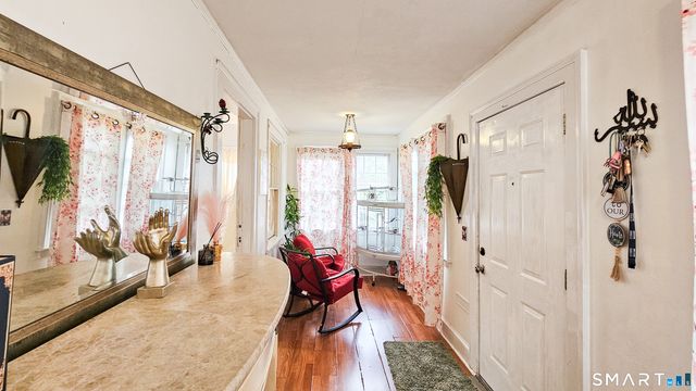 24 White Avenue, West Hartford, CT 06119