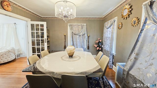 24 White Avenue, West Hartford, CT 06119