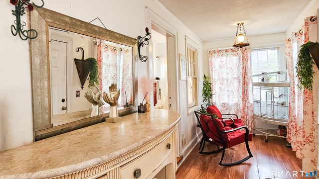 24 White Avenue, West Hartford, CT 06119