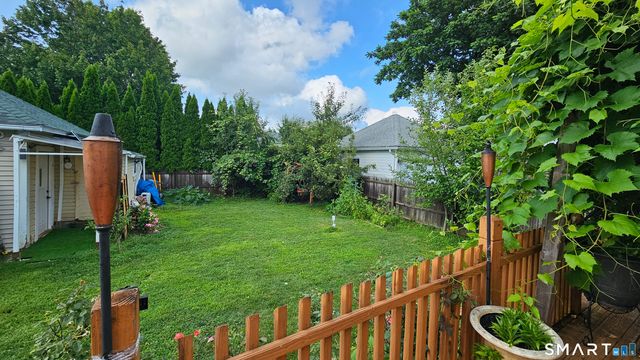 24 White Avenue, West Hartford, CT 06119