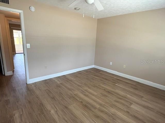 1005 RICKENBACKER DRIVE, Sun City Center, FL 33573