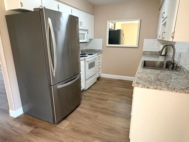 1005 RICKENBACKER DRIVE, Sun City Center, FL 33573