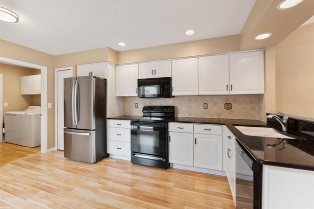 16544 Sarjay Street, Clinton Township, MI 48038