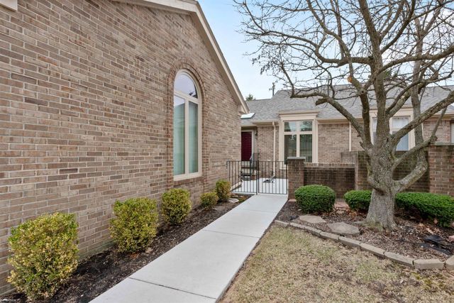 16544 Sarjay Street, Clinton Township, MI 48038