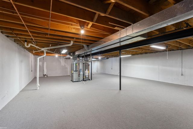 16544 Sarjay Street, Clinton Township, MI 48038