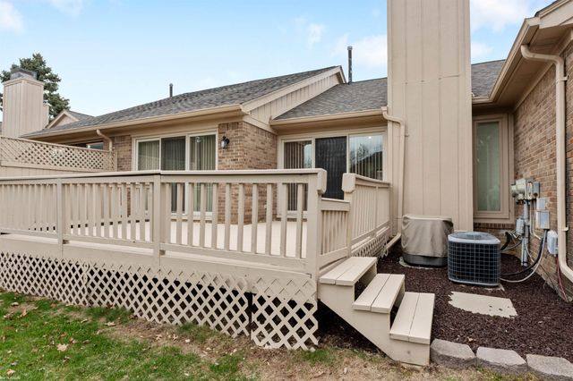 16544 Sarjay Street, Clinton Township, MI 48038