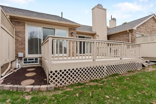 16544 Sarjay Street, Clinton Township, MI 48038