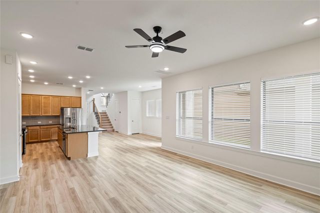 1511 Emma Lake Drive, Missouri City, TX 77459