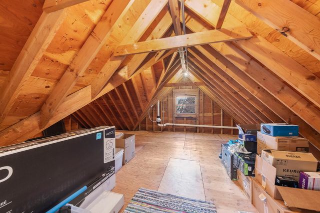 1205 E Bonner Road, Wauconda, IL 60084