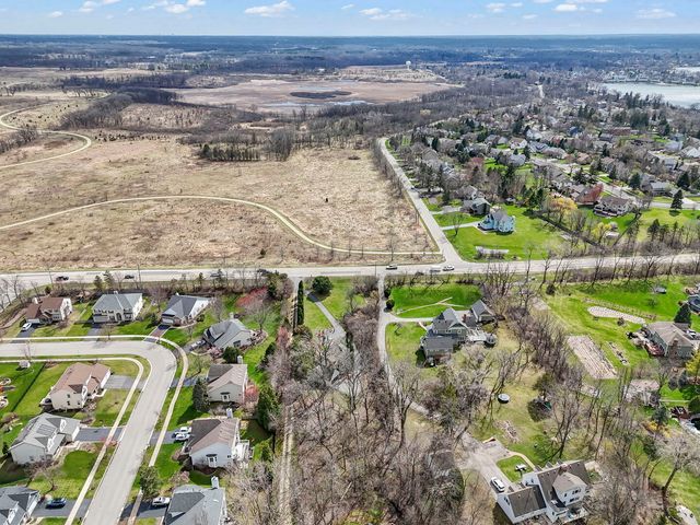 1205 E Bonner Road, Wauconda, IL 60084