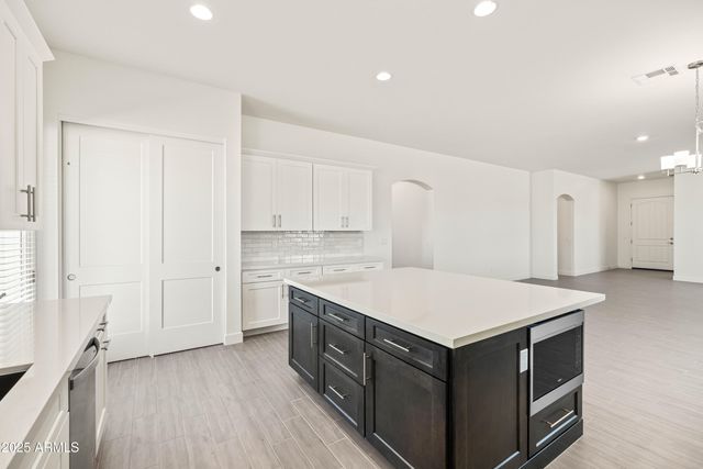 9375 W LIMESTONE MOUNTAIN Drive, Casa Grande, AZ 85194