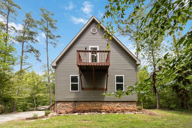 84 Clover Leaf Circle, Burnside, KY 42519