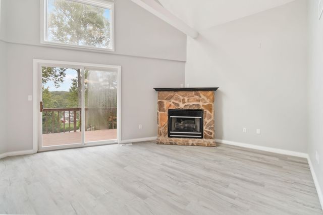 84 Clover Leaf Circle, Burnside, KY 42519