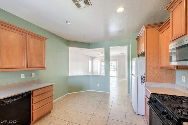 5960 Wheat Penny Avenue, Las Vegas, NV 89122