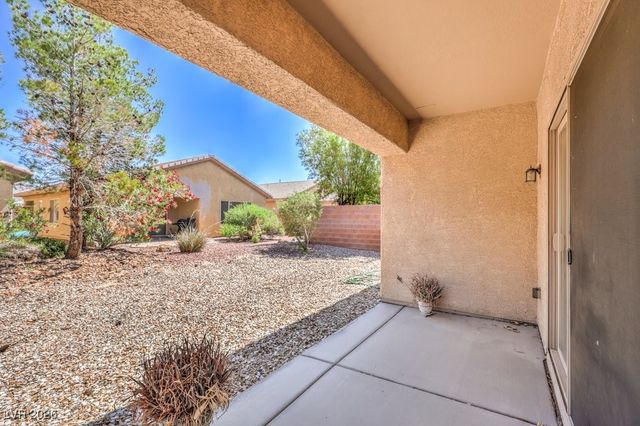 5960 Wheat Penny Avenue, Las Vegas, NV 89122