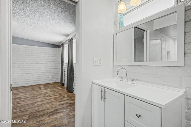 8965 E 35th Circle, Tucson, AZ 85710