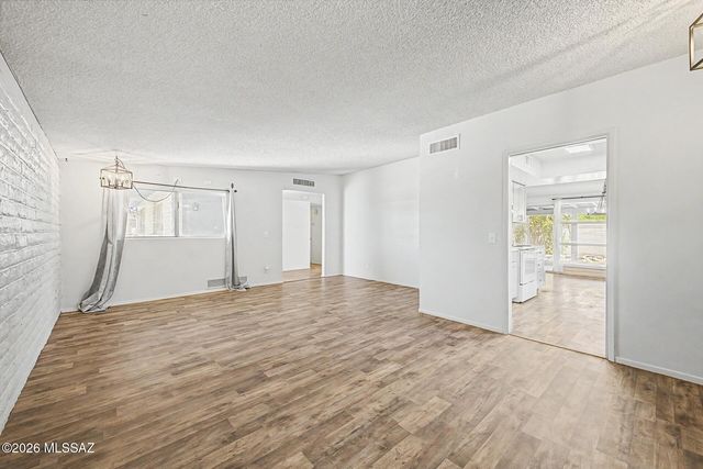 8965 E 35th Circle, Tucson, AZ 85710