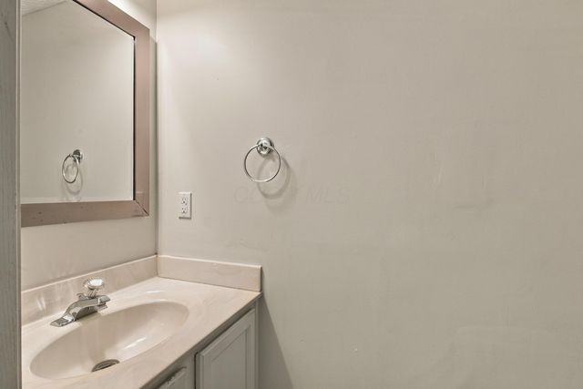 4126 Portobello Drive, Columbus, OH 43230