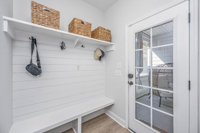 1073 Oak Bluff Avenue, Charleston, SC 29492