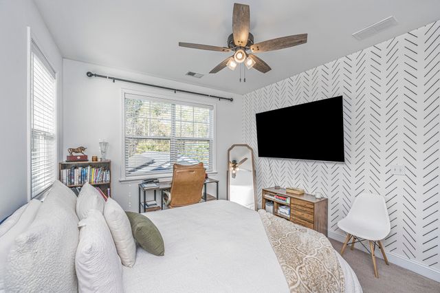 1073 Oak Bluff Avenue, Charleston, SC 29492