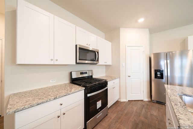 14006 shale path, San Antonio, TX 78253