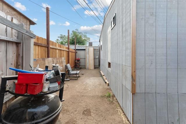 1205 N Santa Fe Ave 50, Vista, CA 92084