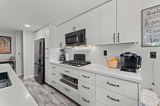 1205 N Santa Fe Ave 50, Vista, CA 92084