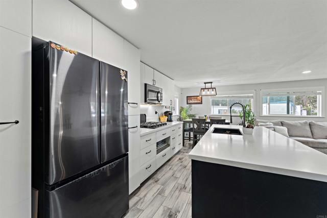 1205 N Santa Fe Ave 50, Vista, CA 92084