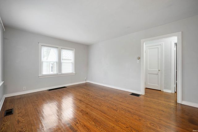 2609 W Godman Avenue, Muncie, IN 47303